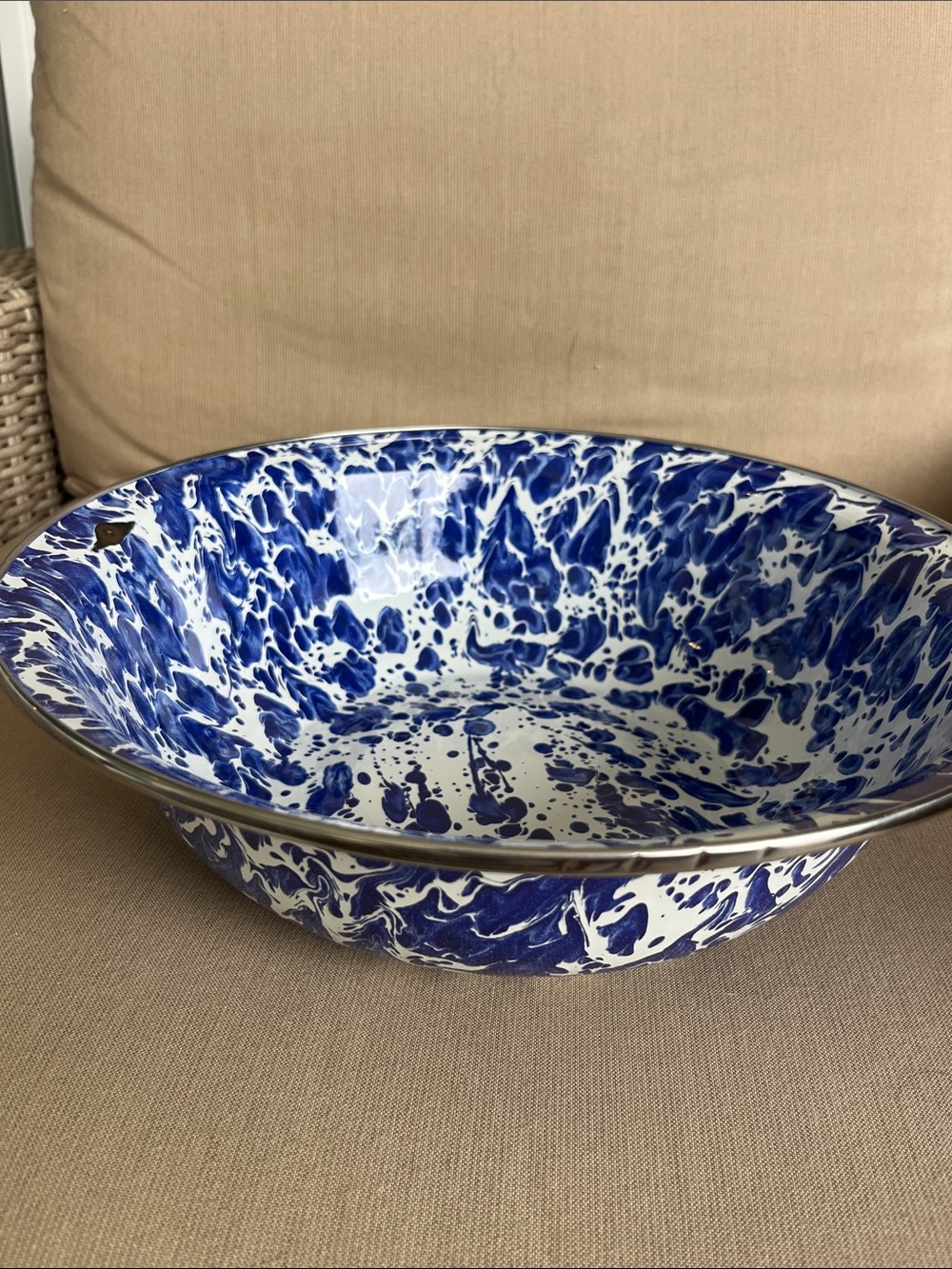 Golden Rabbit Blue Splatter Enamelware Bowl - Picture 5 of 5